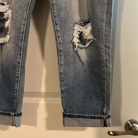 KanCan Distressed Blue Jeans - Picture 4 of 9